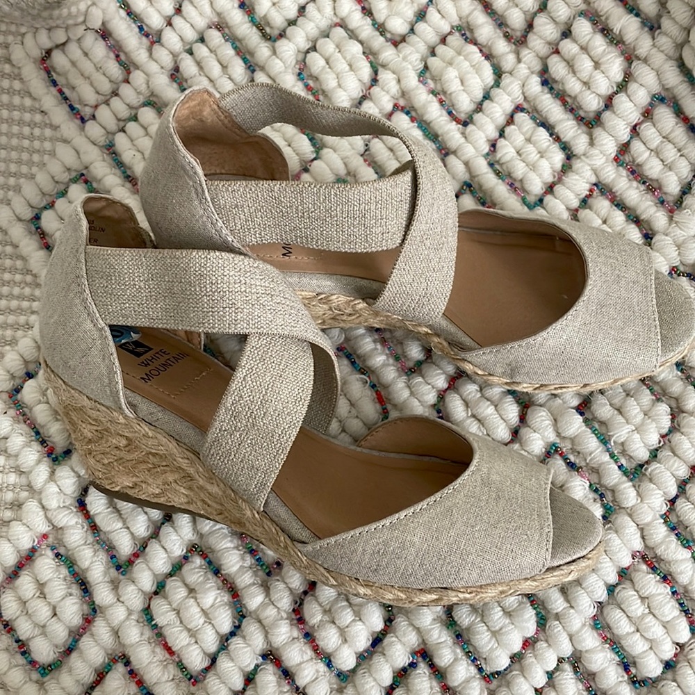 White Mountain espadrilles